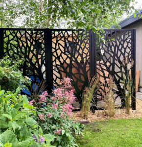 Aluminium 04 Woodland Screen