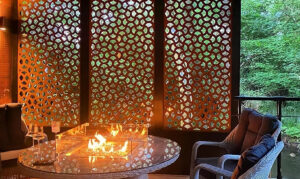 Aluminium 04 Woven Screen