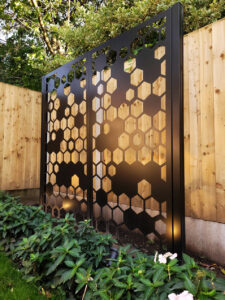 Aluminium Screen 16 Honeycomb