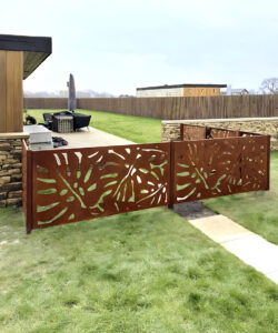 Corten Steel 00 Monstera Design